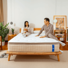 Sonno Luxe Hybrid mattress with 7-zone pocket springs and latex, perfect for couples, available in Malaysia.